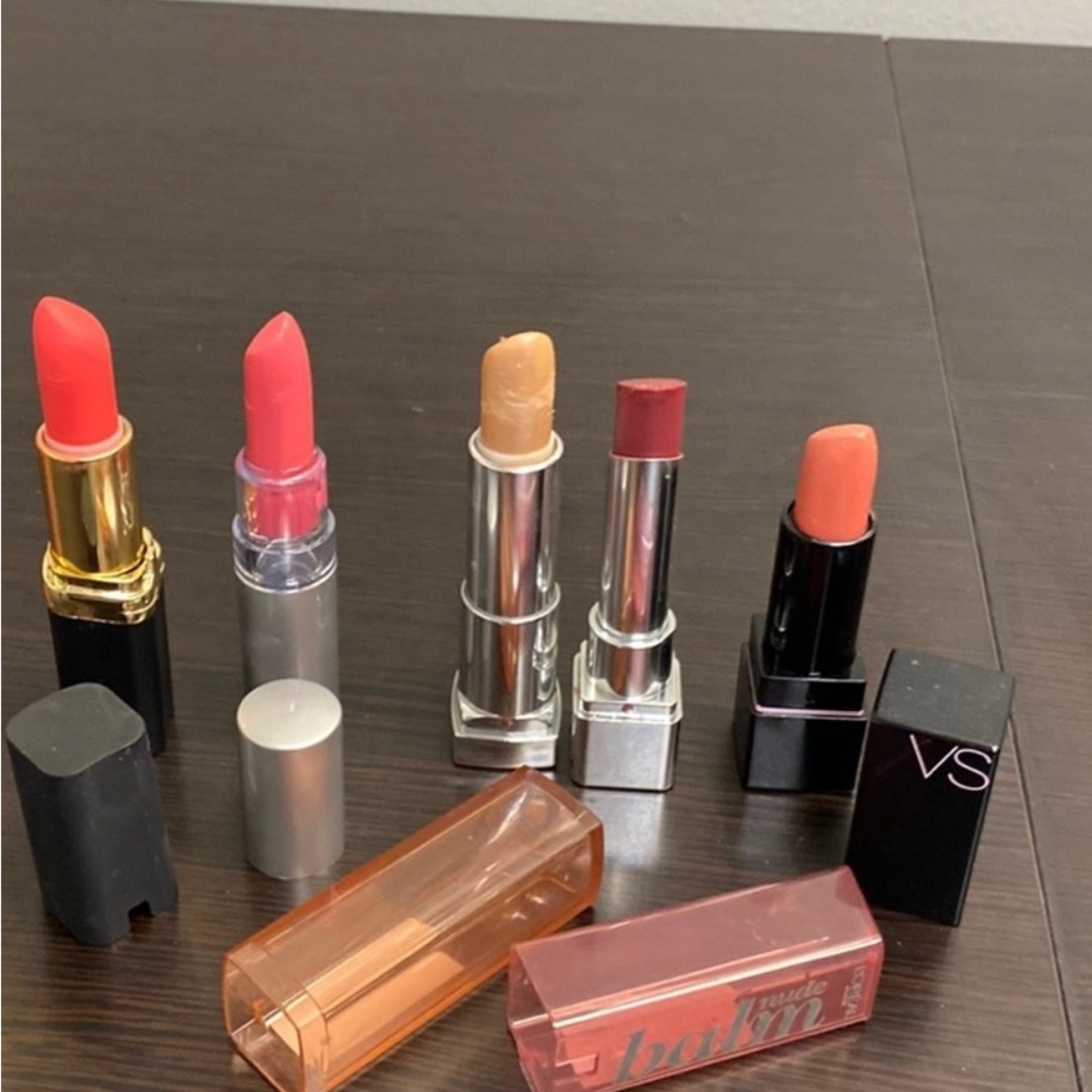 Victoria secret lip stick - Picture 1 of 8